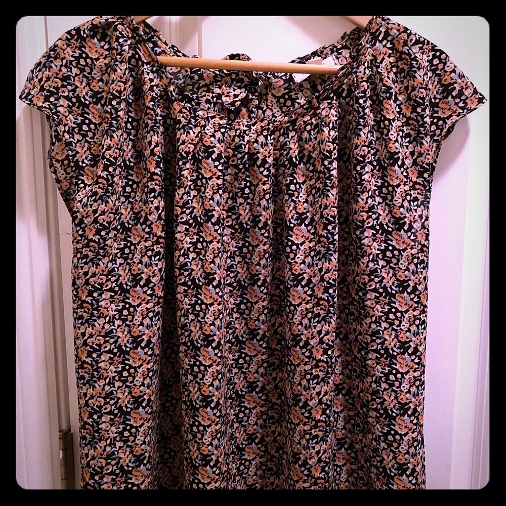 LC Lauren Conrad flowered blouse